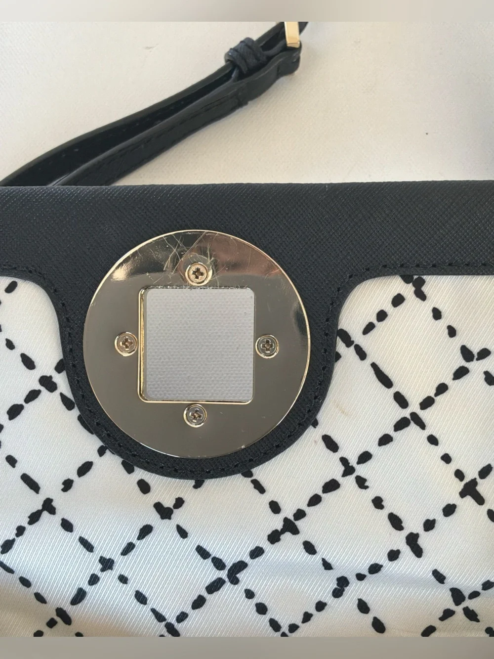Kate Spade New York Black Saffiano Leather Crossbody Wallet Purse